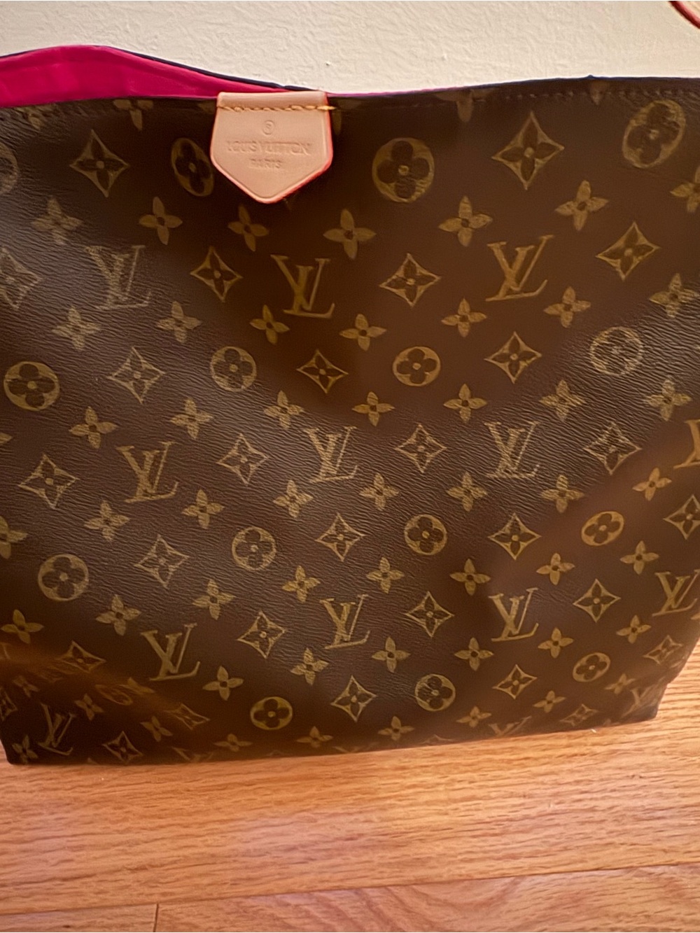 Louis Vuitton Monogram Shoulder Bag with Pink Interior Trim - Picture 6 of 9